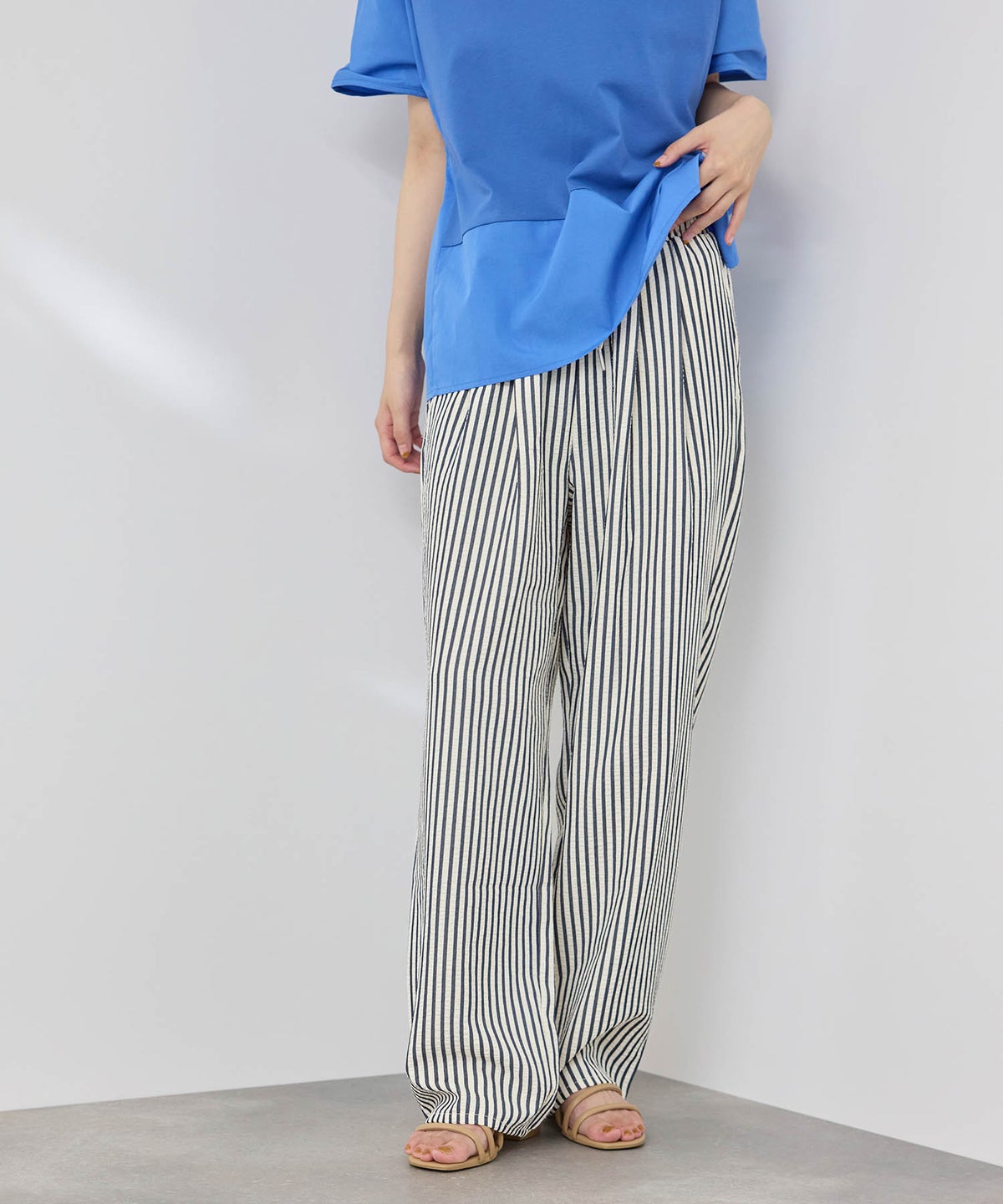  [期間限定価格]NAVY SARARI サッカーストライプイージーパンツ レディース
