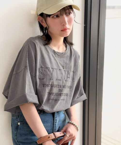 Classical Elf《JaVaジャバコラボ》色褪せで魅せる、ラフな品格。綿100%前後2WAYアシッド刺繍ユルTEE(半袖)商品画像-6