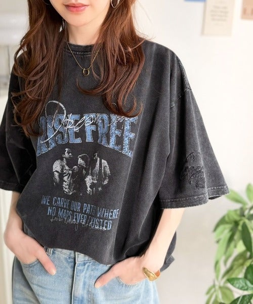 Classical Elf《JaVaジャバコラボ》キャッチーな個性派スタイル。綿100％前後2wayアシッドウォッシュビッグロックTシャツ(半袖）商品画像-12