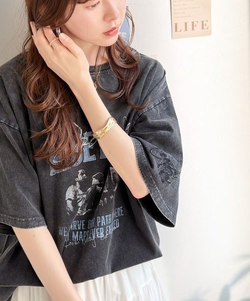 Classical Elf《JaVaジャバコラボ》キャッチーな個性派スタイル。綿100%前後2wayアシッドウォッシュビッグロックTシャツ(半袖)商品画像-17