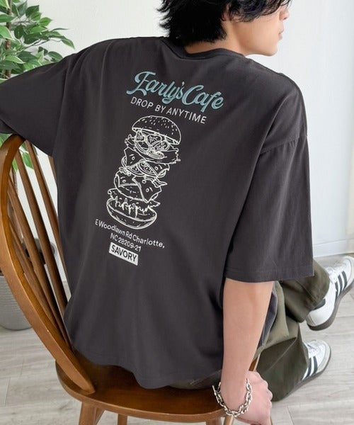 Classical Elf《JaVaジャバコラボ》遊び心のあるカフェロゴが映えるバックプリントT。刺繍使いハンバーガーデザインTシャツ商品画像-25