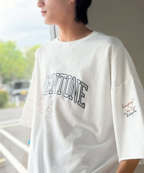 Classical Elf《JaVaジャバコラボ》【吸水速乾機能付き】Tシャツ派にこそ試してほしい!さらっと夏場も快適なカレッジロゴ 飛び刺繍 ミニ裏毛Tシャツ商品画像-6