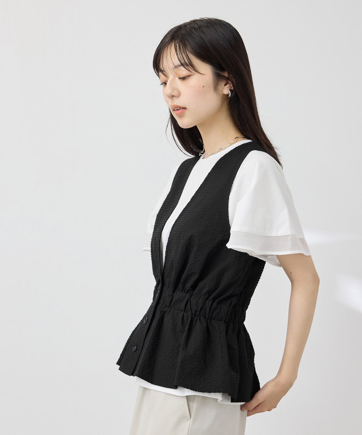 NAVY SARARI サッカーチェック ギャザーペプラムジレ レディース