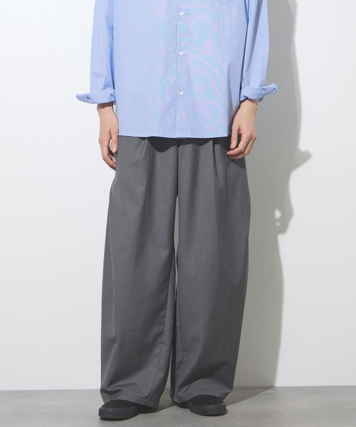 URBAN COLLECTION ツイルタックカーブスラックス メンズ