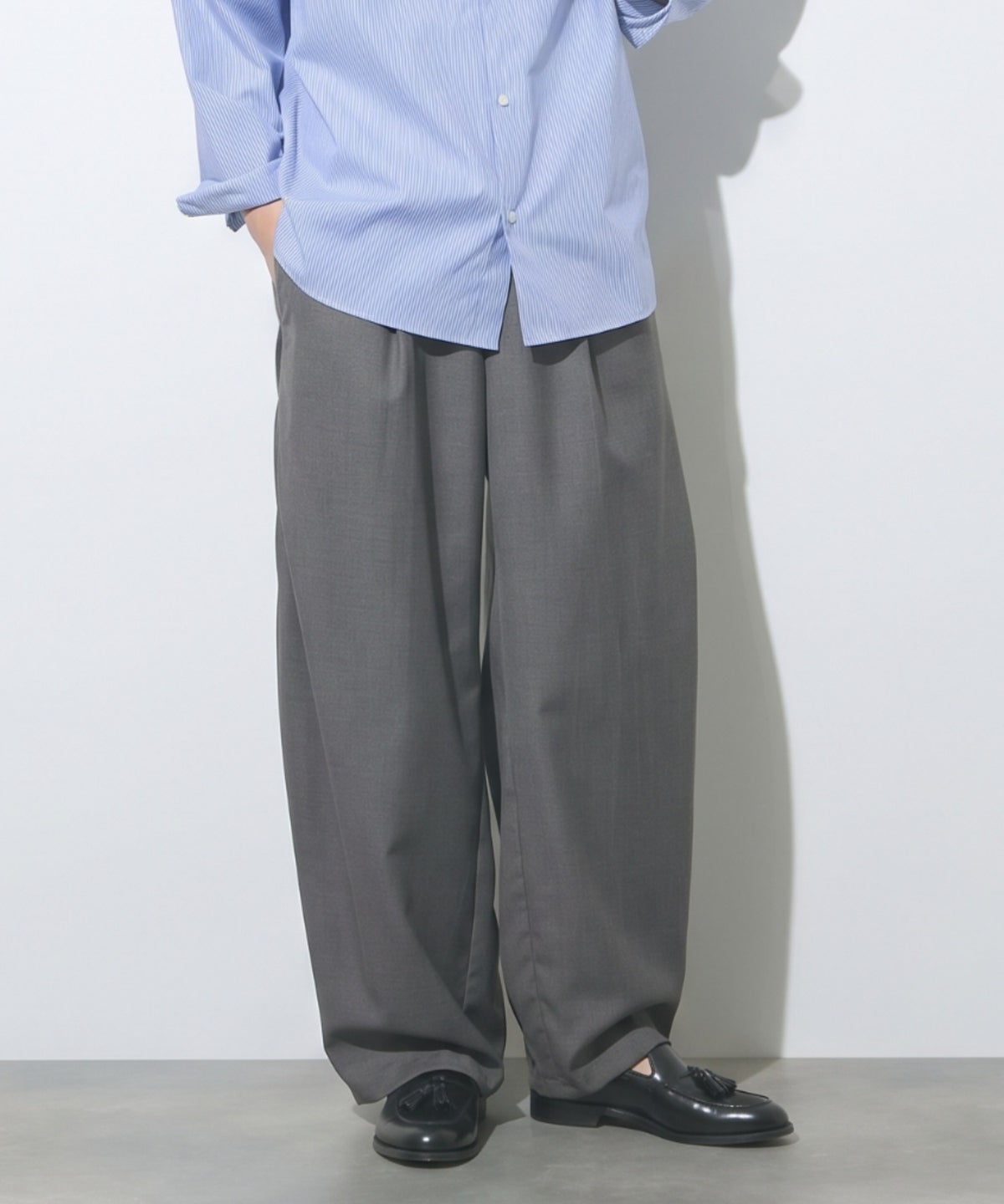 URBAN COLLECTION ツイルタックカーブスラックス メンズ