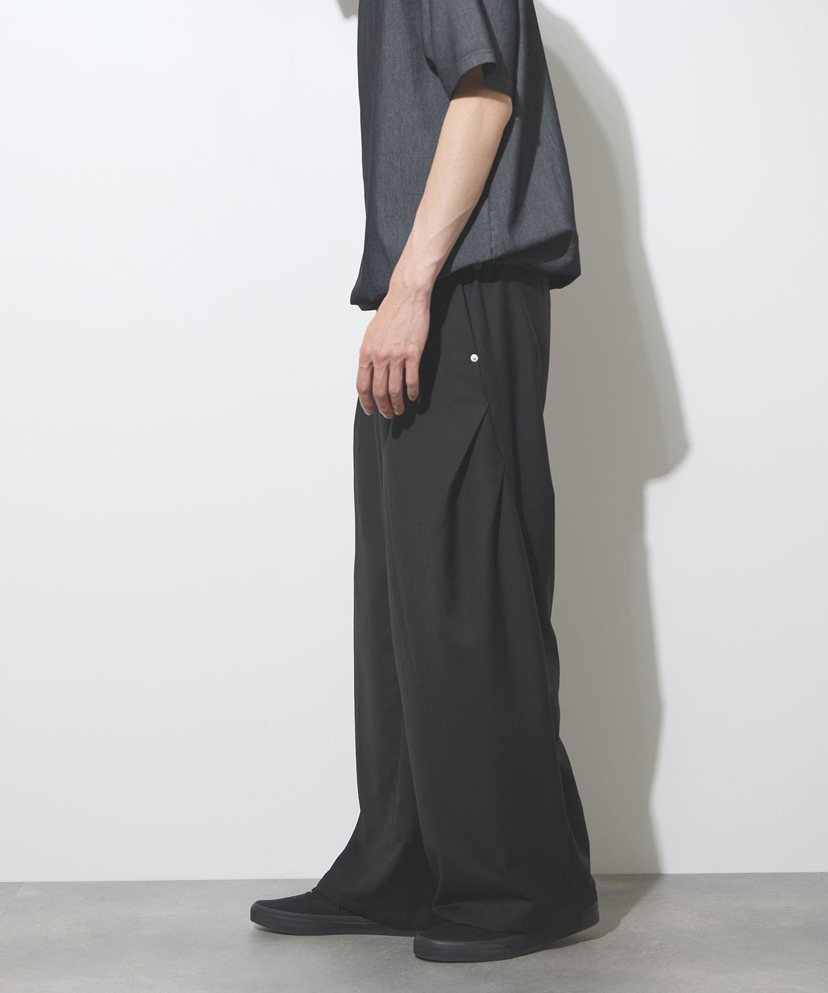 URBAN COLLECTION ツイルタックカーブスラックス メンズ