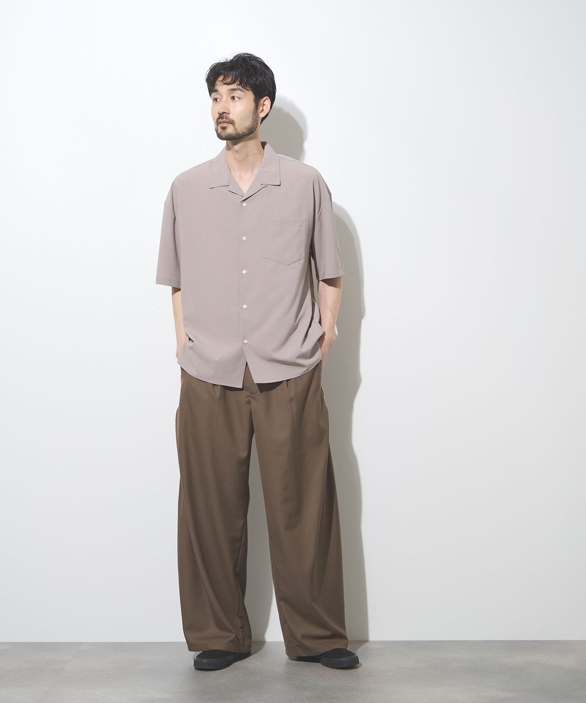 URBAN COLLECTION ツイルタックカーブスラックス メンズ