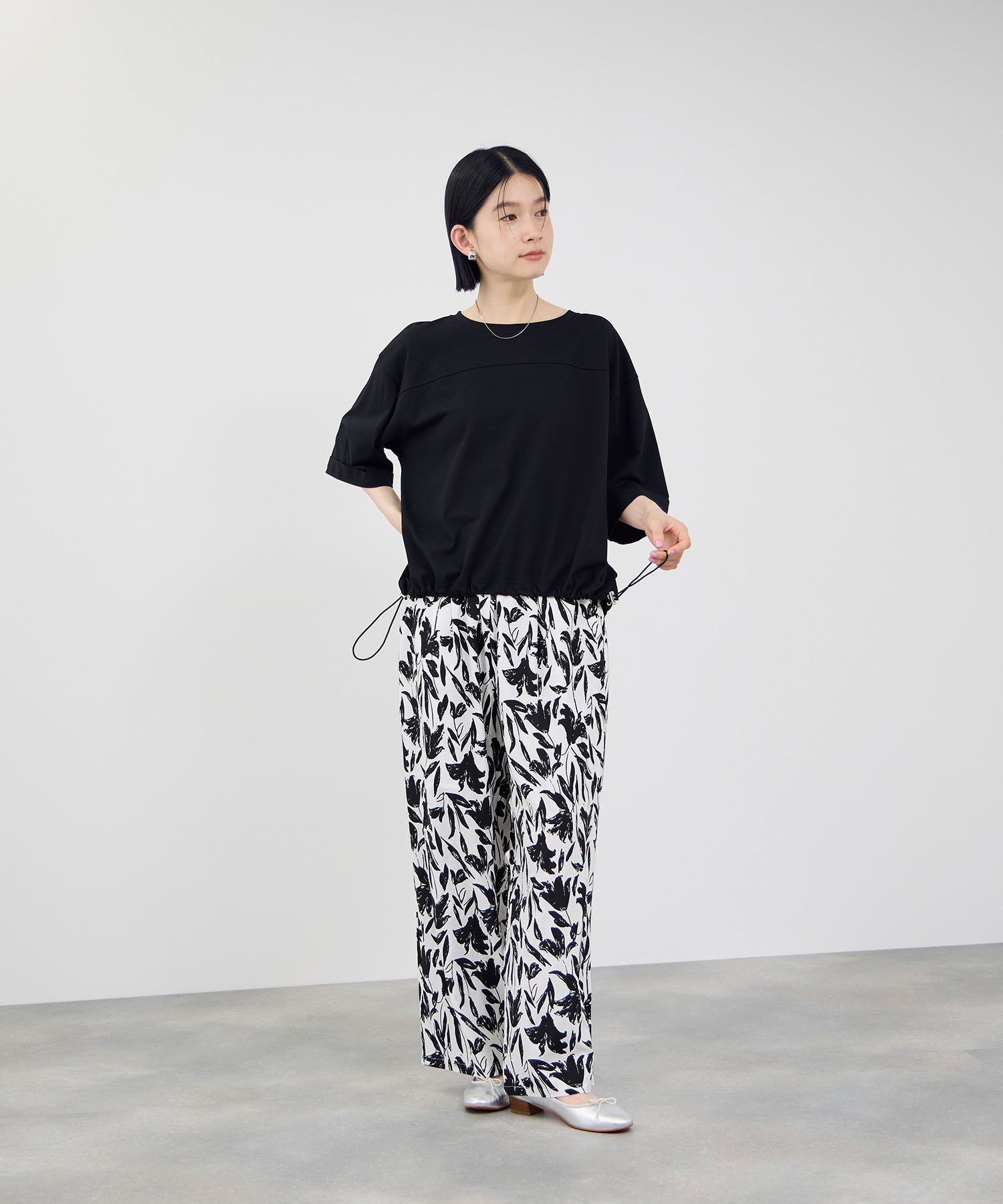 90s リネン レーヨン ボタニカル 総柄 1タック ワイドレッグ スラックス Idnes レーヨンリネン ボタニカル柄ワイドパンツ レディース