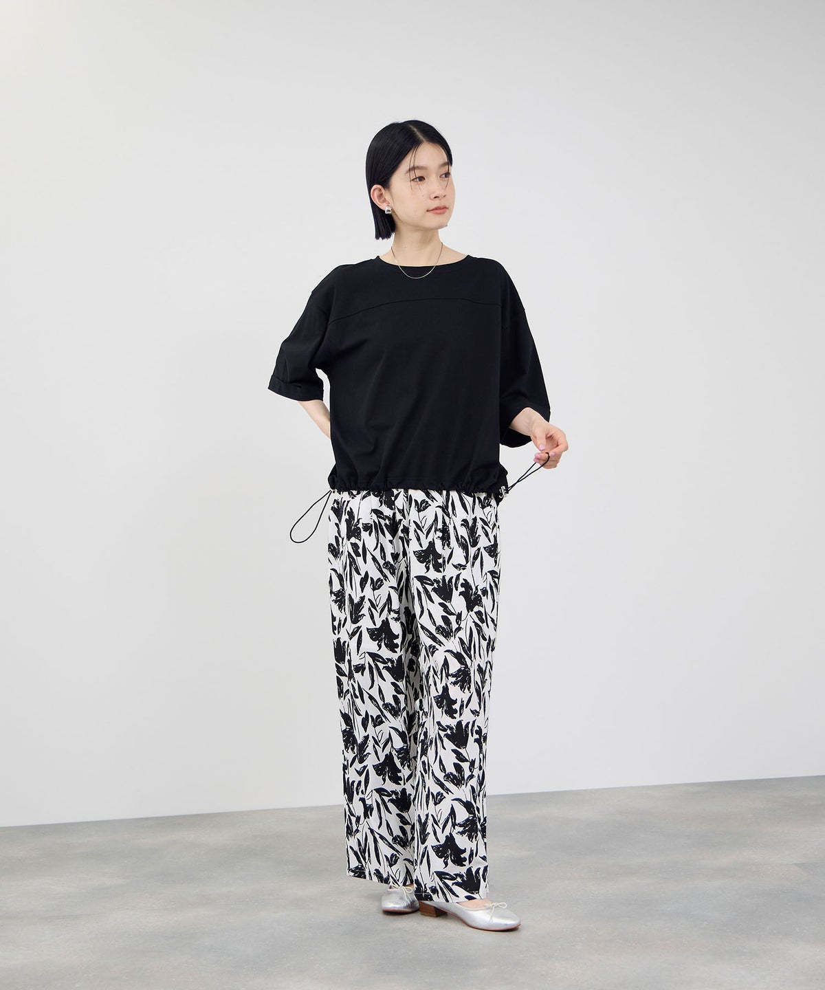 Idnes レーヨンリネン ボタニカル柄ワイドパンツ レディース