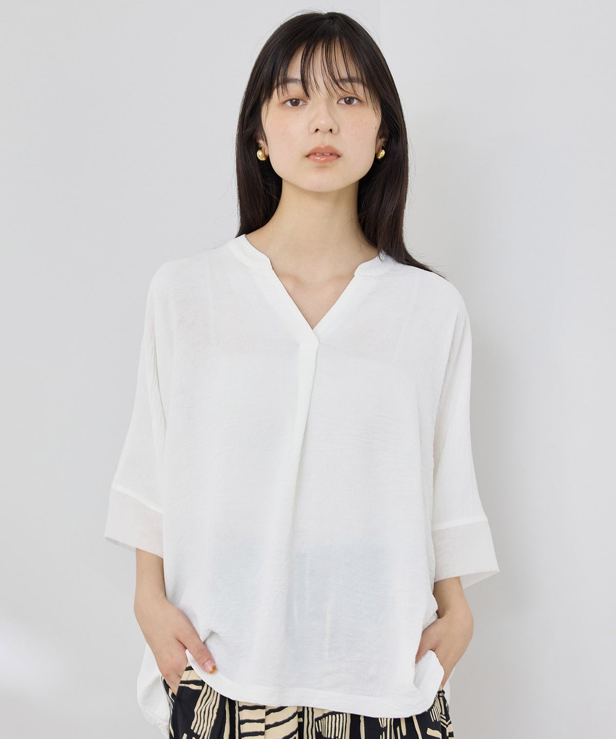 NAVY SARARI 冷感 UVカット シボ生地スキッパーネックプルオーバー レディース メール便 対応商品