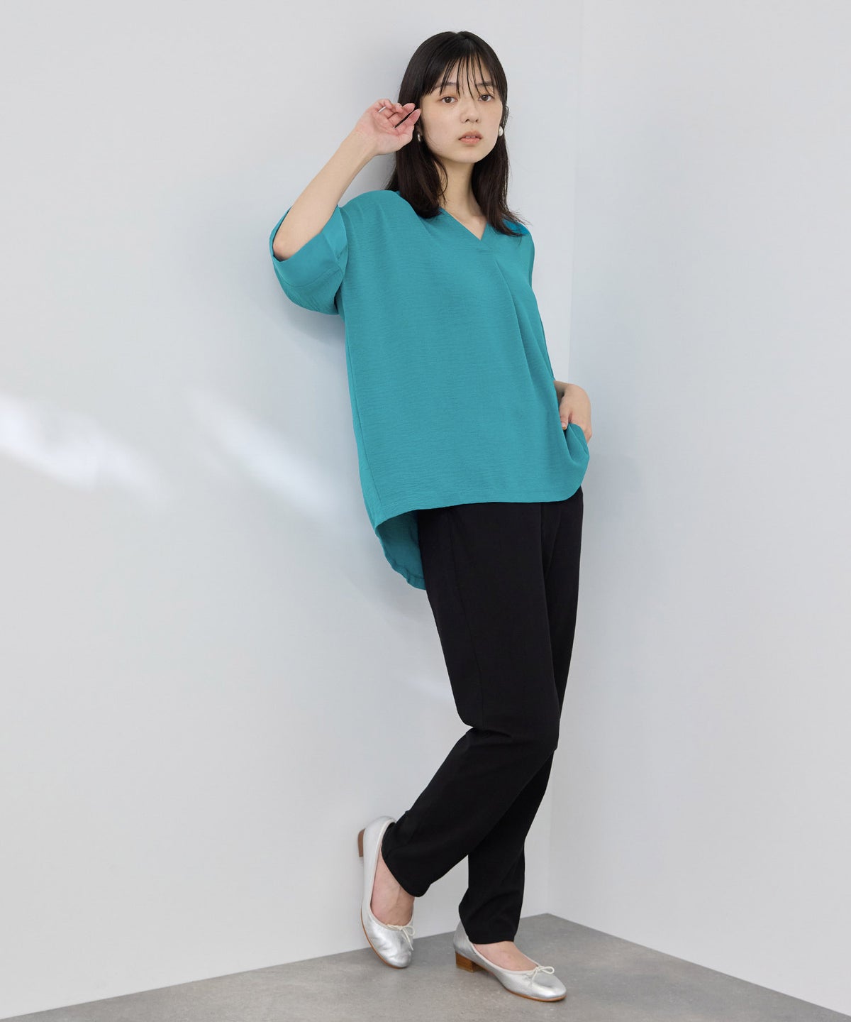 NAVY SARARI 冷感 UVカット シボ生地スキッパーネックプルオーバー レディース メール便 対応商品