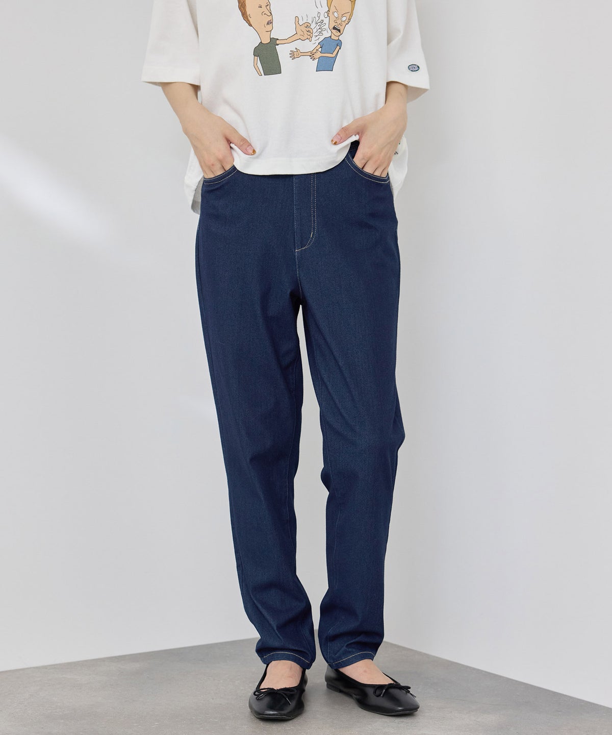NAVY SARARI 冷感 デニムライク ジャージースリムテーパード パンツ レディース