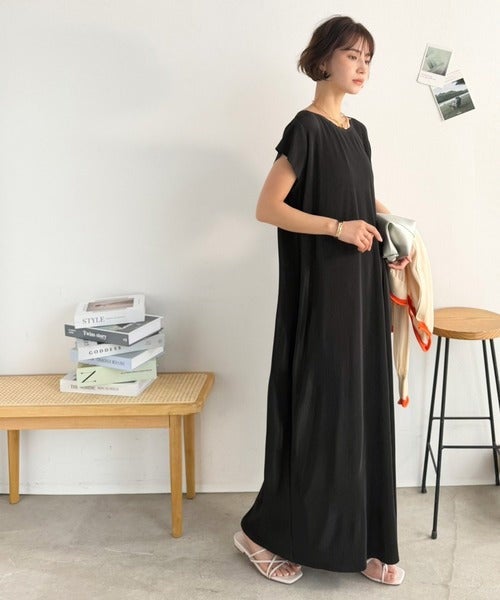 Classical Elf 【Classical Evon】楽ちんと上品は、欲張れる。 ニットベスト×プリーツカットストレートワンピース（セットアップ）商品画像-22