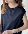 Classical Elf 春夏コーデの主役！シルケット胸元刺繍サイド裾スリット入りノースリーブカットソー商品サムネイル-4