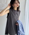 Classical Elf 春夏コーデの主役！シルケット胸元刺繍サイド裾スリット入りノースリーブカットソー商品サムネイル-15