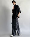 Classical Elf 《JaVaジャバコラボ》遊び心もこなれ感もキメる。刺繍入りダンボール素材ジップ半袖Tシャツ商品サムネイル-23