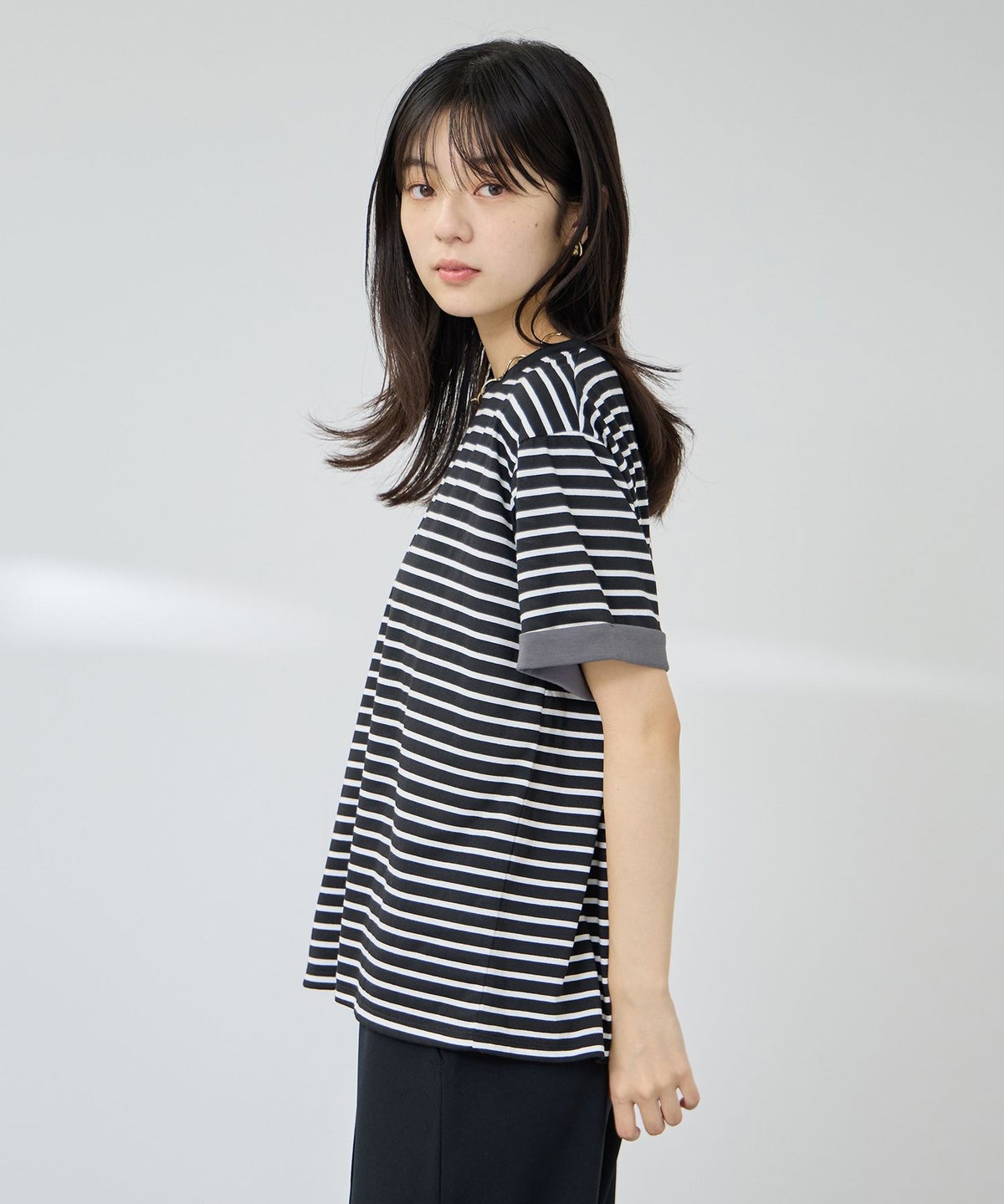 NAVY SARARI 接触冷感 UVカット 袖配色クルーネックTシャツ レディース メール便 対応商品