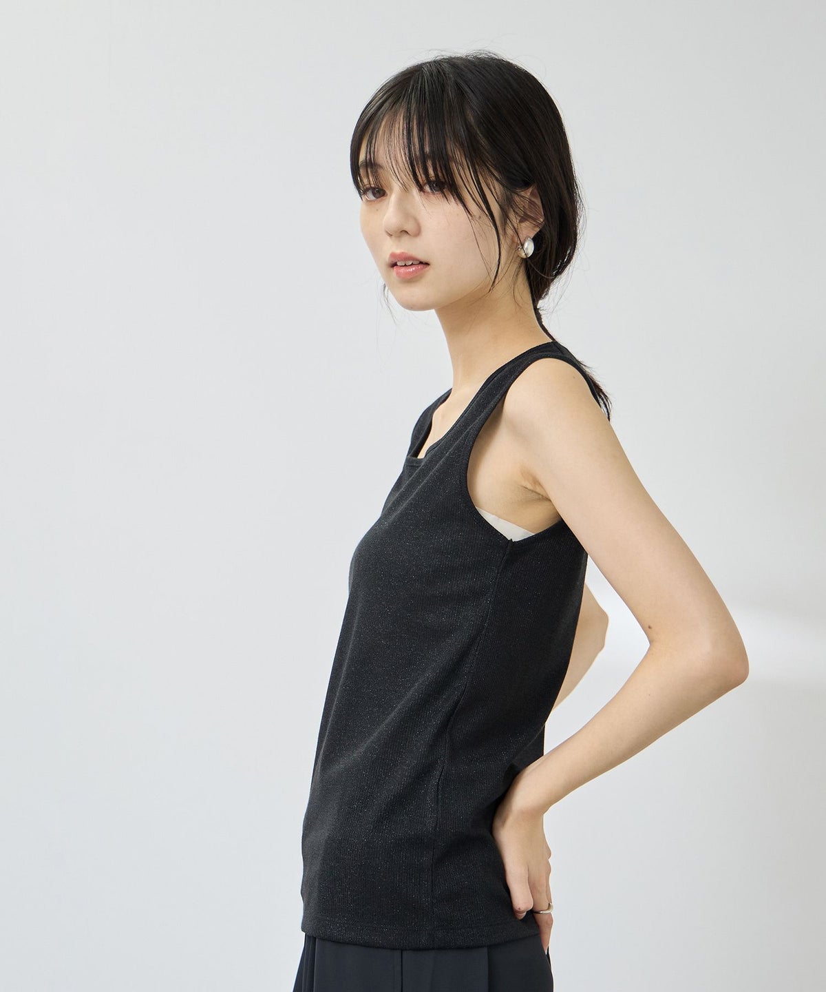 NAVY SARARI UVカット スクエアネックラメタンクトップ レディース メール便 対応商品
