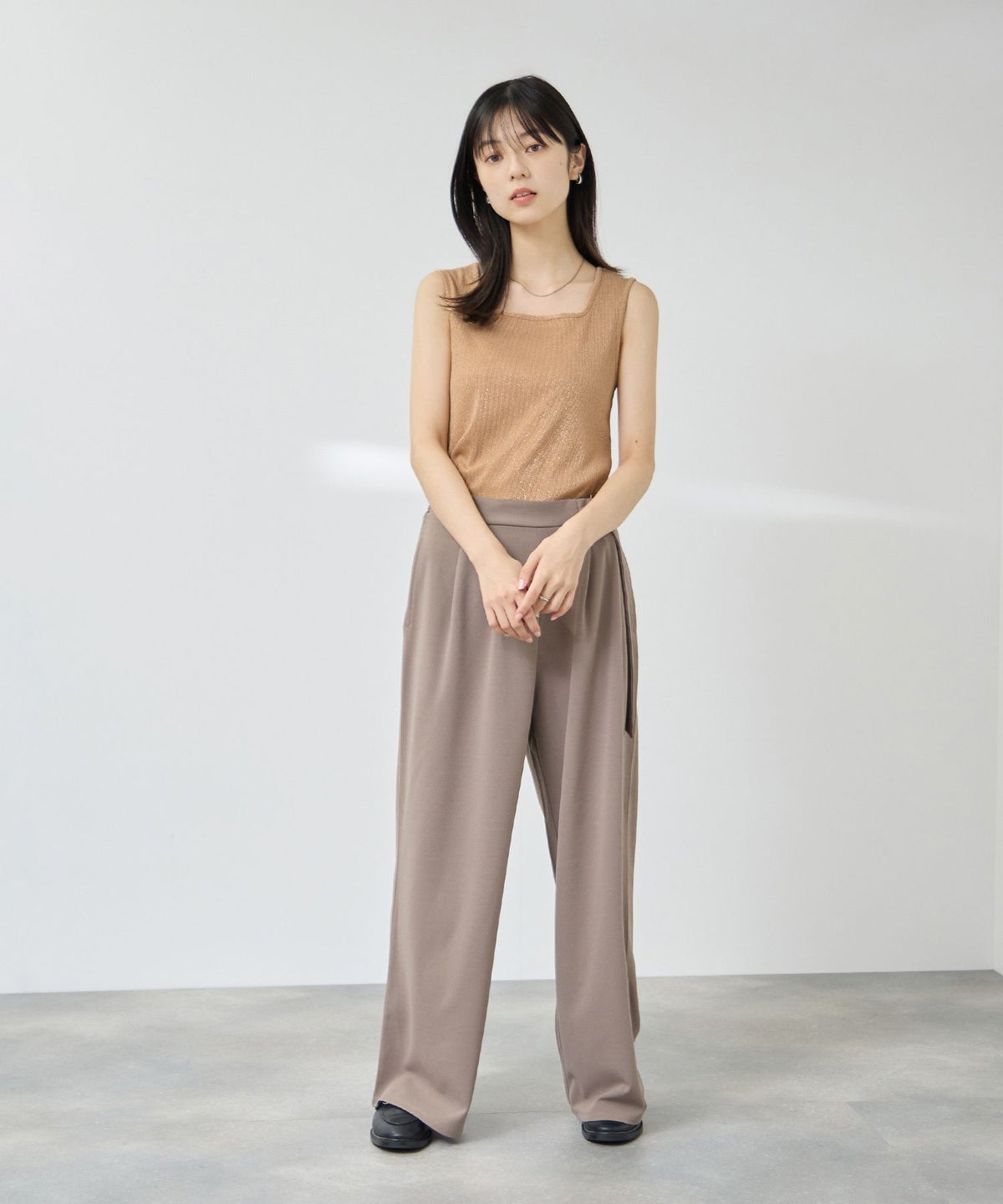 NAVY SARARI UVカット スクエアネックラメタンクトップ レディース メール便 対応商品