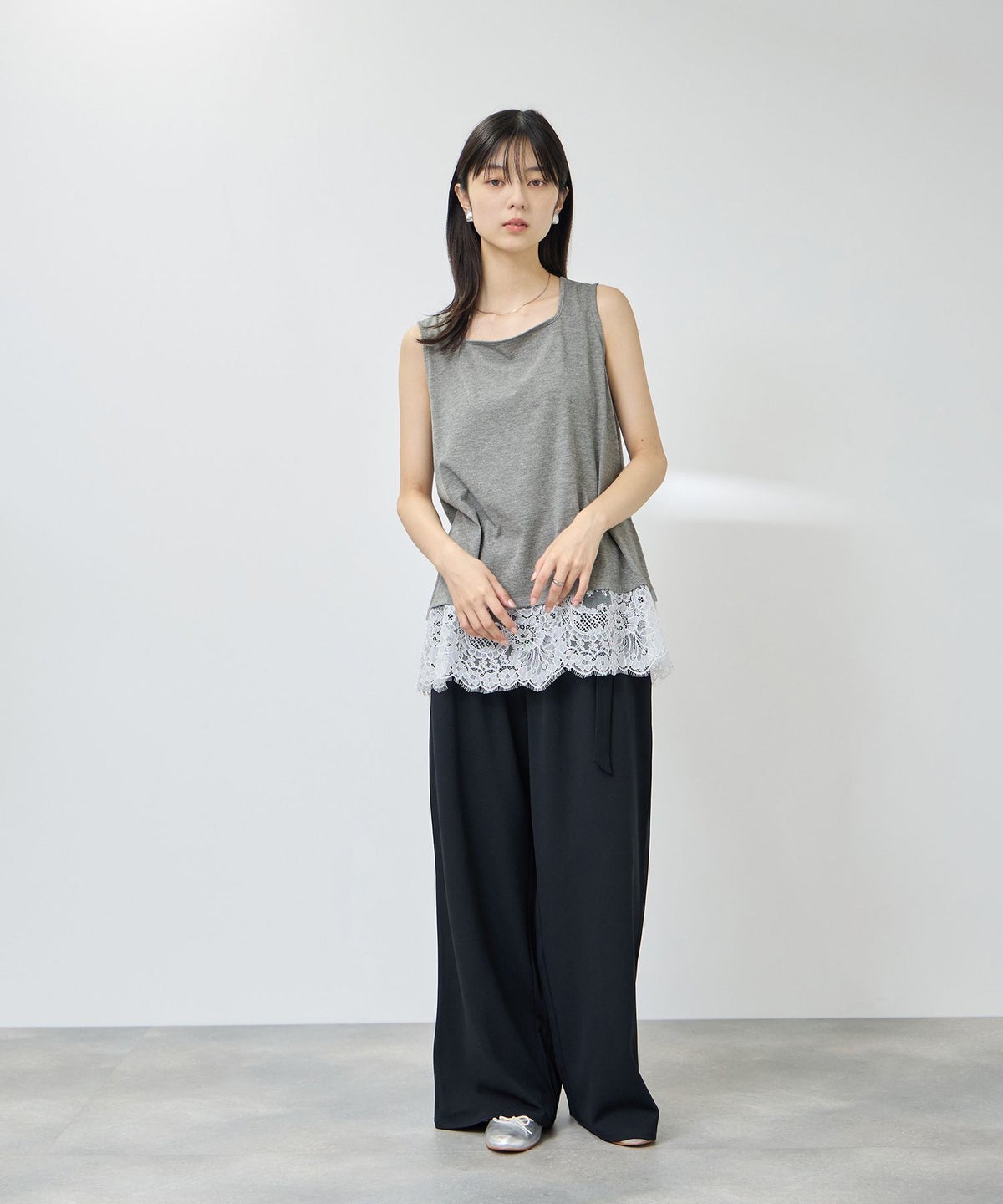NAVY SARARI 接触冷感 UVカット スクエアネック裾レースタンクトップ レディース メール便 対応商品