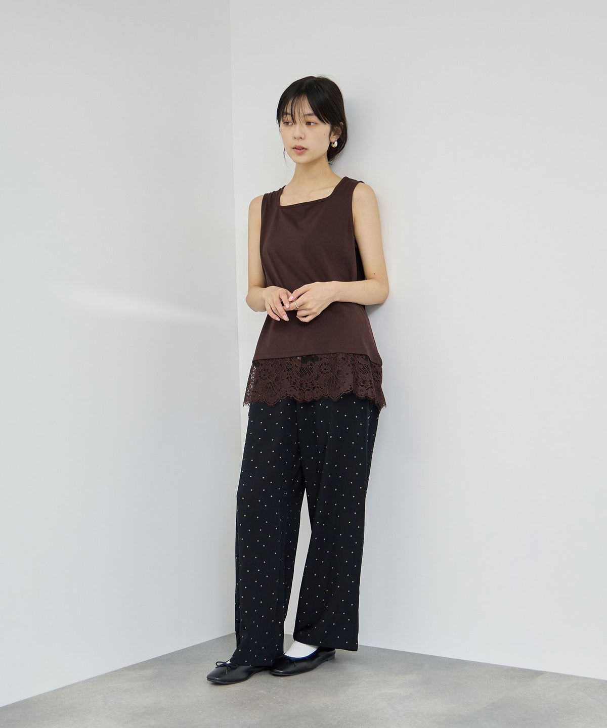 NAVY SARARI 接触冷感 UVカット スクエアネック裾レースタンクトップ レディース メール便 対応商品