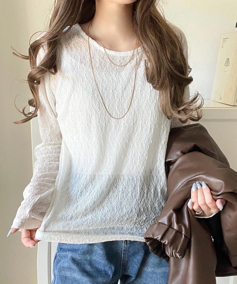 Classical Elf ほどよい透け感が大人上品。総柄シアーレーストップス(長袖)商品画像-5