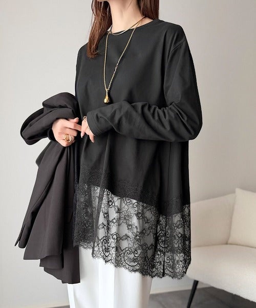 Classical Elf 大人のきれいめカジュアル、体型も美しくカバー。裾レースカットソードッキングTシャツ（長袖）商品画像-19