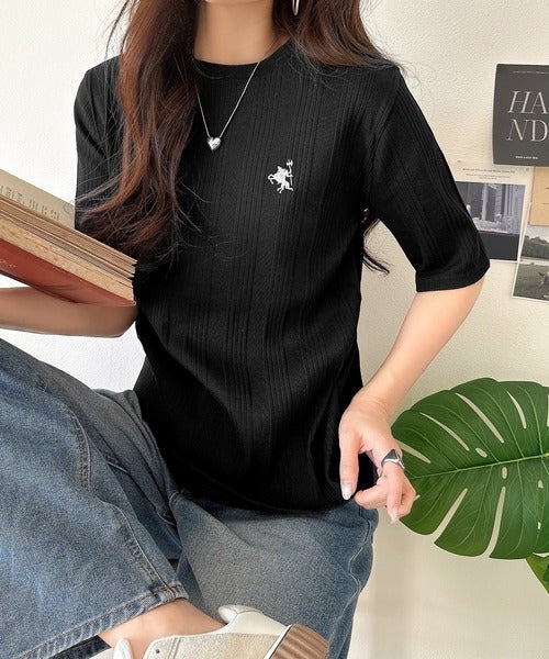 Classical Elf 品よく、すっと、毎日に馴染む。オーガニックコットンランダムリブ胸元刺繍Tシャツ（半袖）商品画像-18