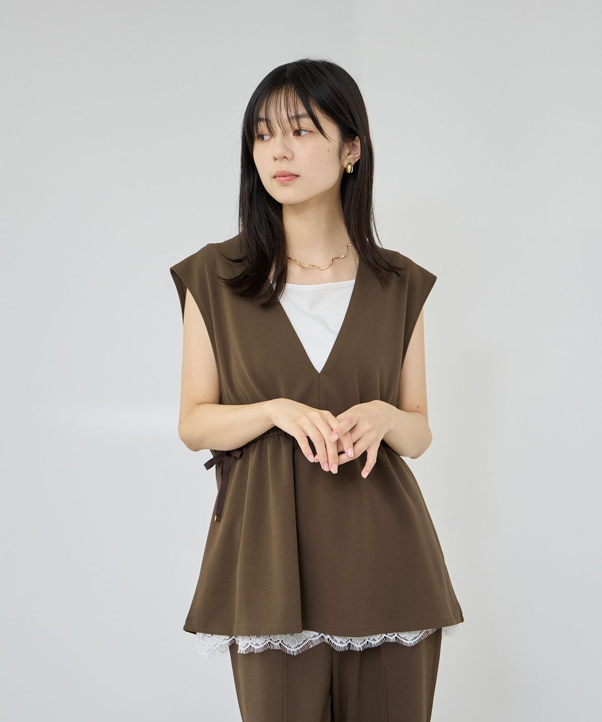 Free Nature カットジョーゼットドロストジレ レディース
