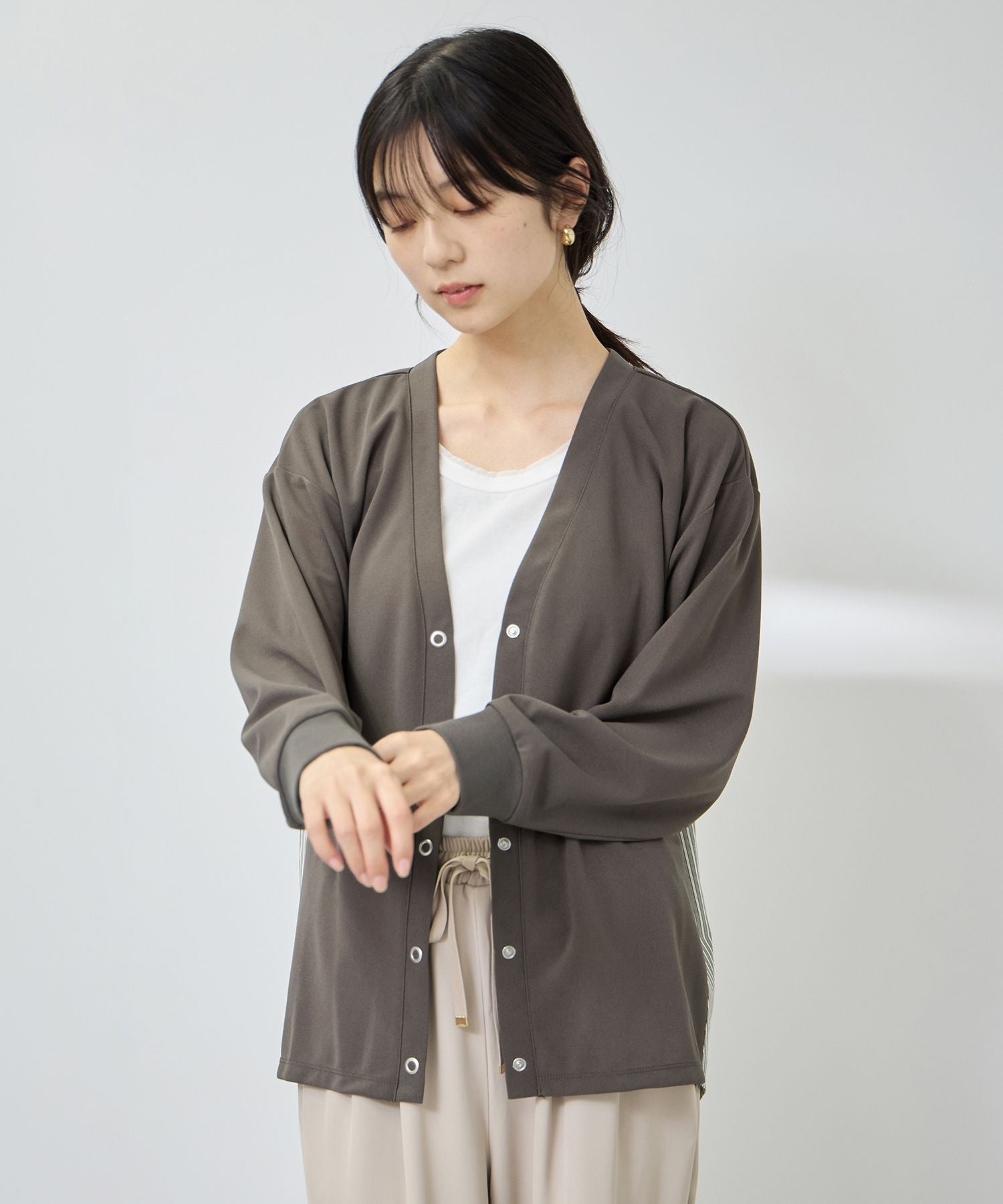 Free Nature バックシャツ切替ドッキングVネックカーディガン レディース