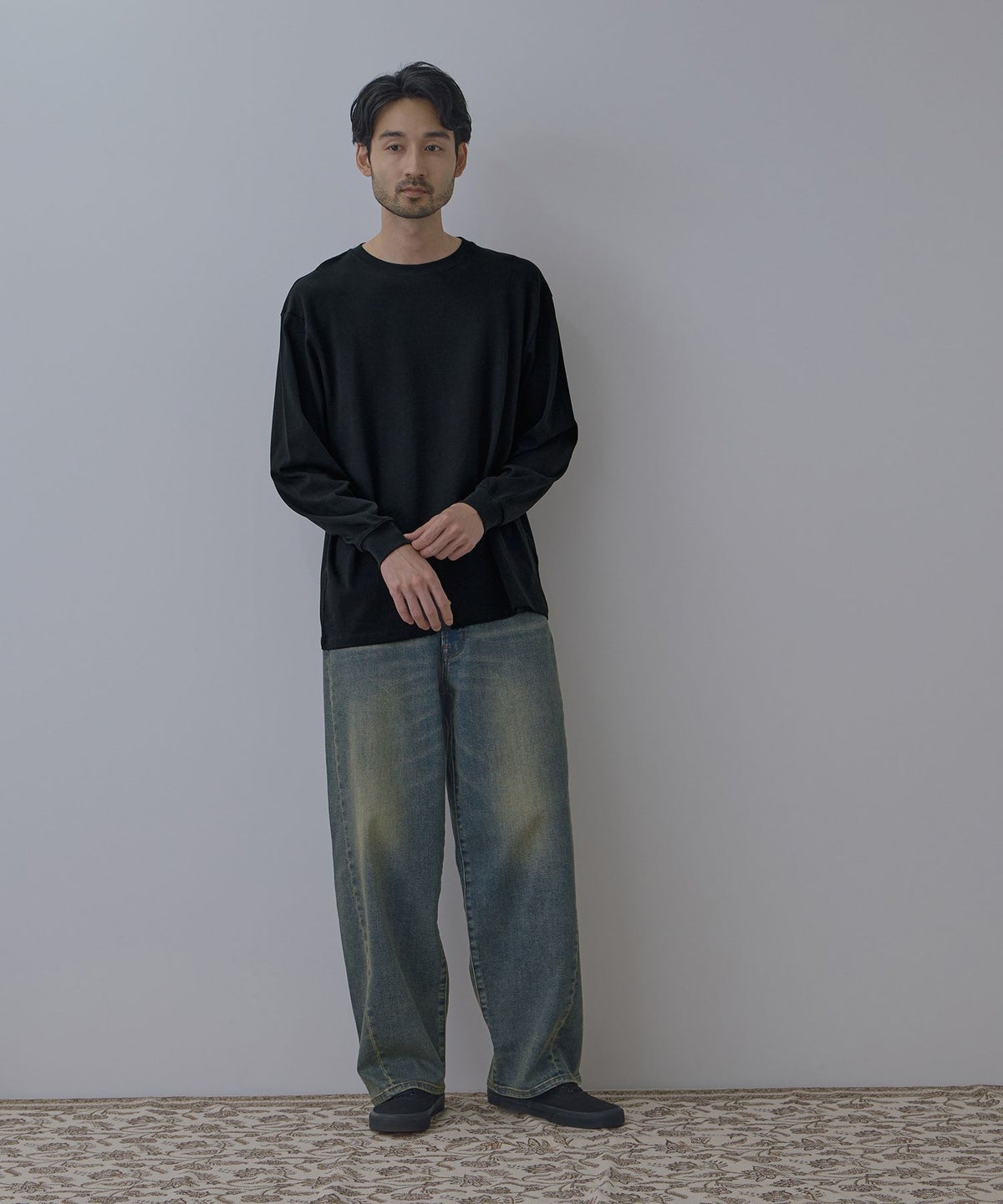 NAVY BCIコットン リラックスフィット長袖Tシャツ メンズ