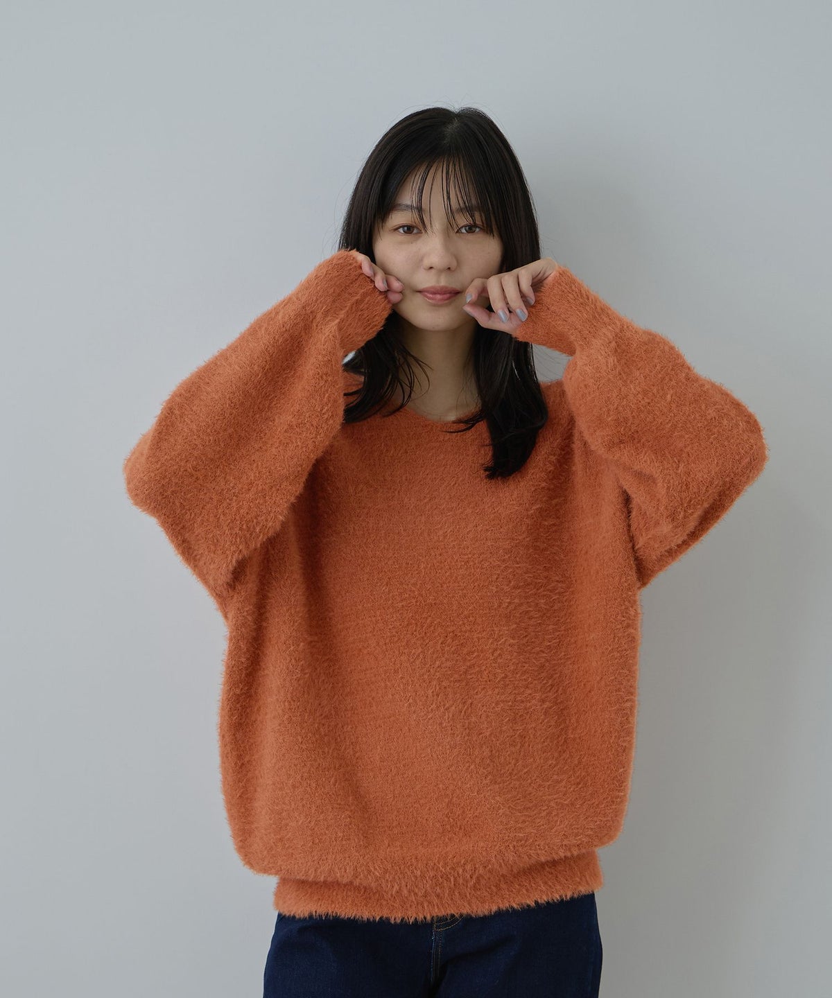 Free Nature フェザーヤーンVネックニット レディース