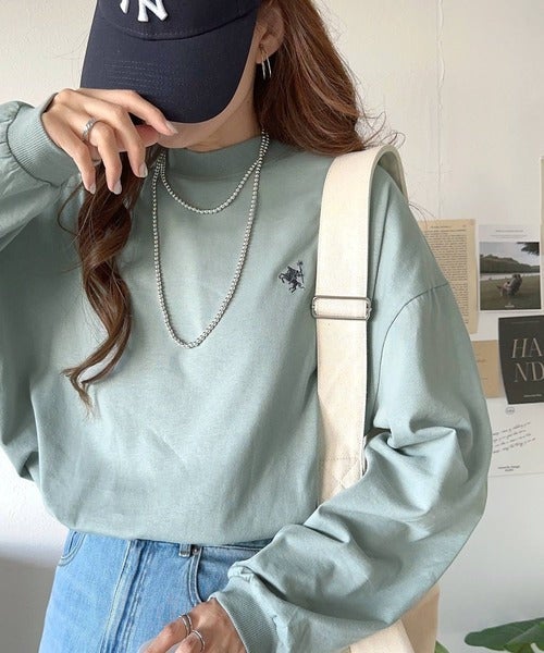 Classical Elf 大人リラックススタイル。ワンポイント刺繍モックネック長袖Tシャツ(無地・ボーダー) 商品画像-29