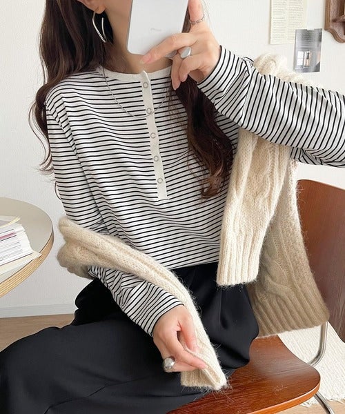 Classical Elf シンプルだからこそ、こだわりたい。シルケット加工ドット釦ヘンリーTシャツ(長袖) 商品画像-1