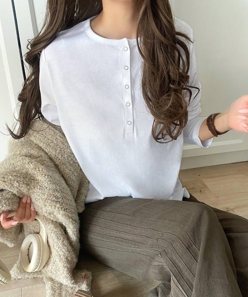Classical Elf シンプルだからこそ、こだわりたい。シルケット加工ドット釦ヘンリーTシャツ（長袖） 商品画像-6