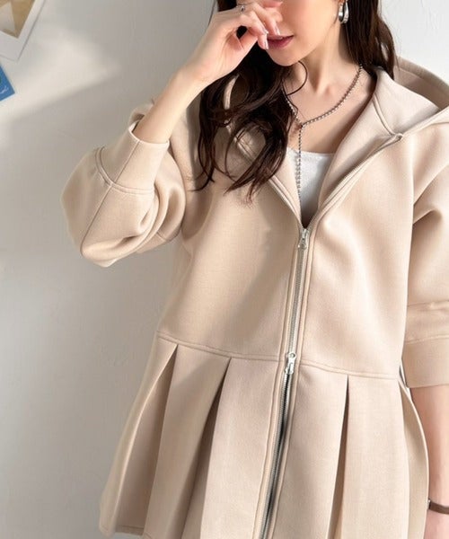 Classical Elf 主役級！今日の可愛いを格上げ！ ダブルジップペプラムマシュマロダンボールパーカー商品画像-24
