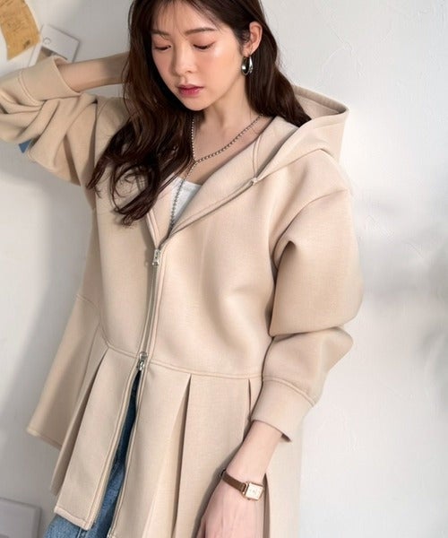 Classical Elf 主役級！今日の可愛いを格上げ！ ダブルジップペプラムマシュマロダンボールパーカー商品画像-28