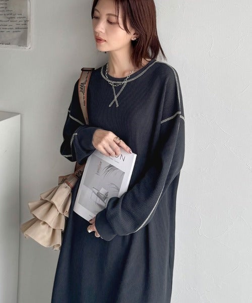Classical Elf 《JaVaジャバコラボ》後姿が可愛い◎配色ステッチワッフルロングワンピース(長袖)商品画像-4