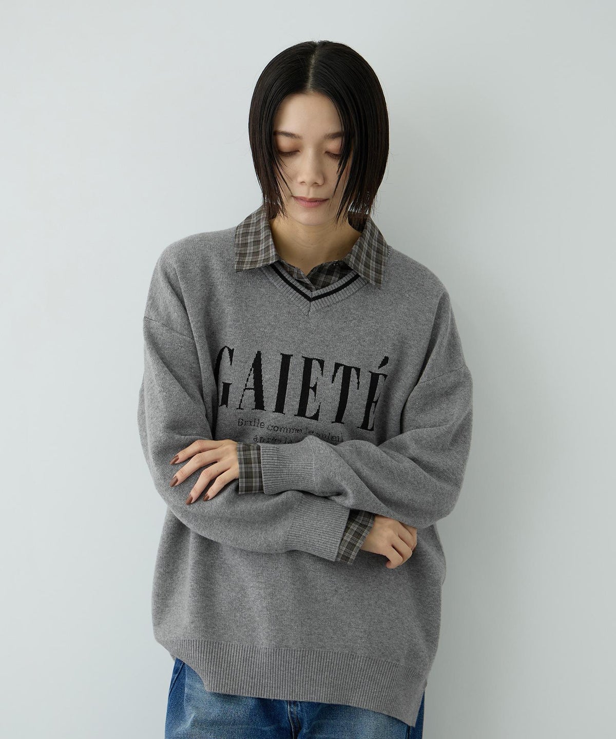 Free Nature ロゴジャガードVネックニットプルオーバー レディース