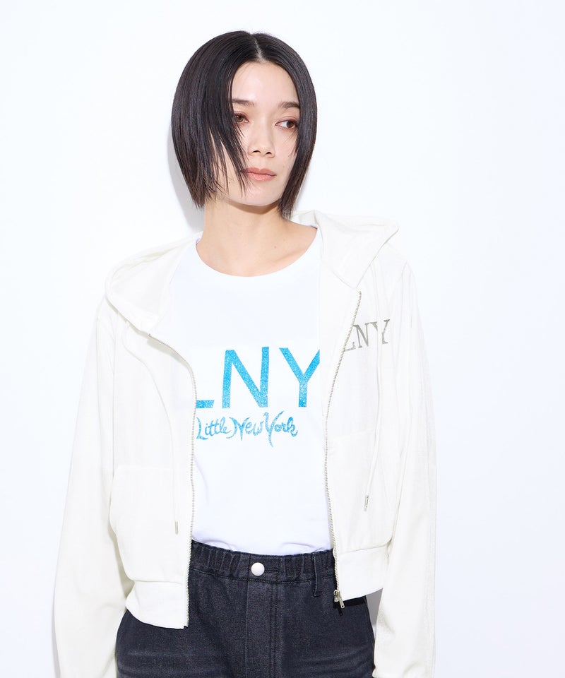 【先行予約10%OFFクーポン対象|10/23より順次発送】Little New York クロップド丈ベロアジップフーディー ロゴ刺しゅう レディース商品画像-14