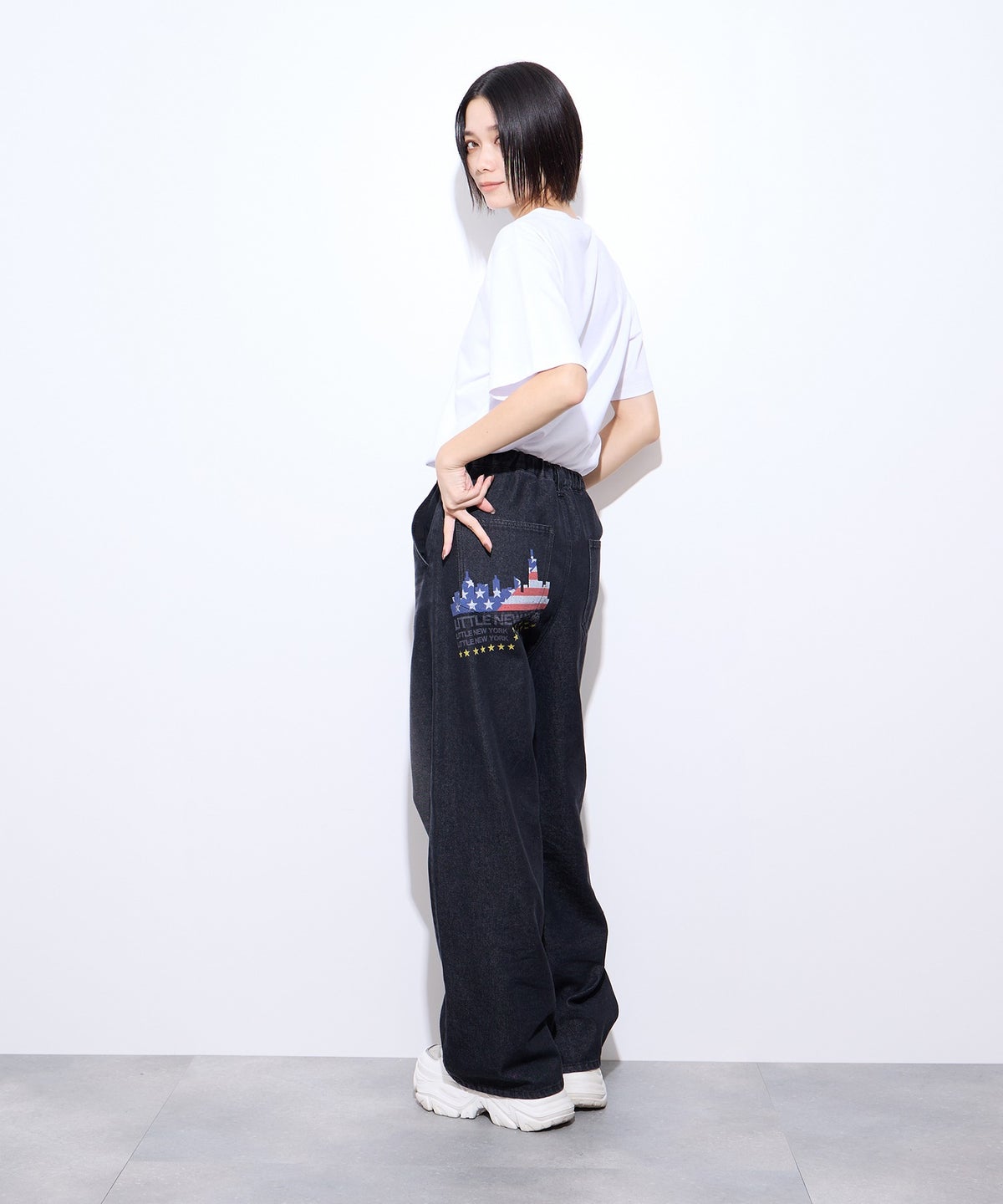 Little New York グリッターロゴプリントTシャツ レディース メール便 対応商品