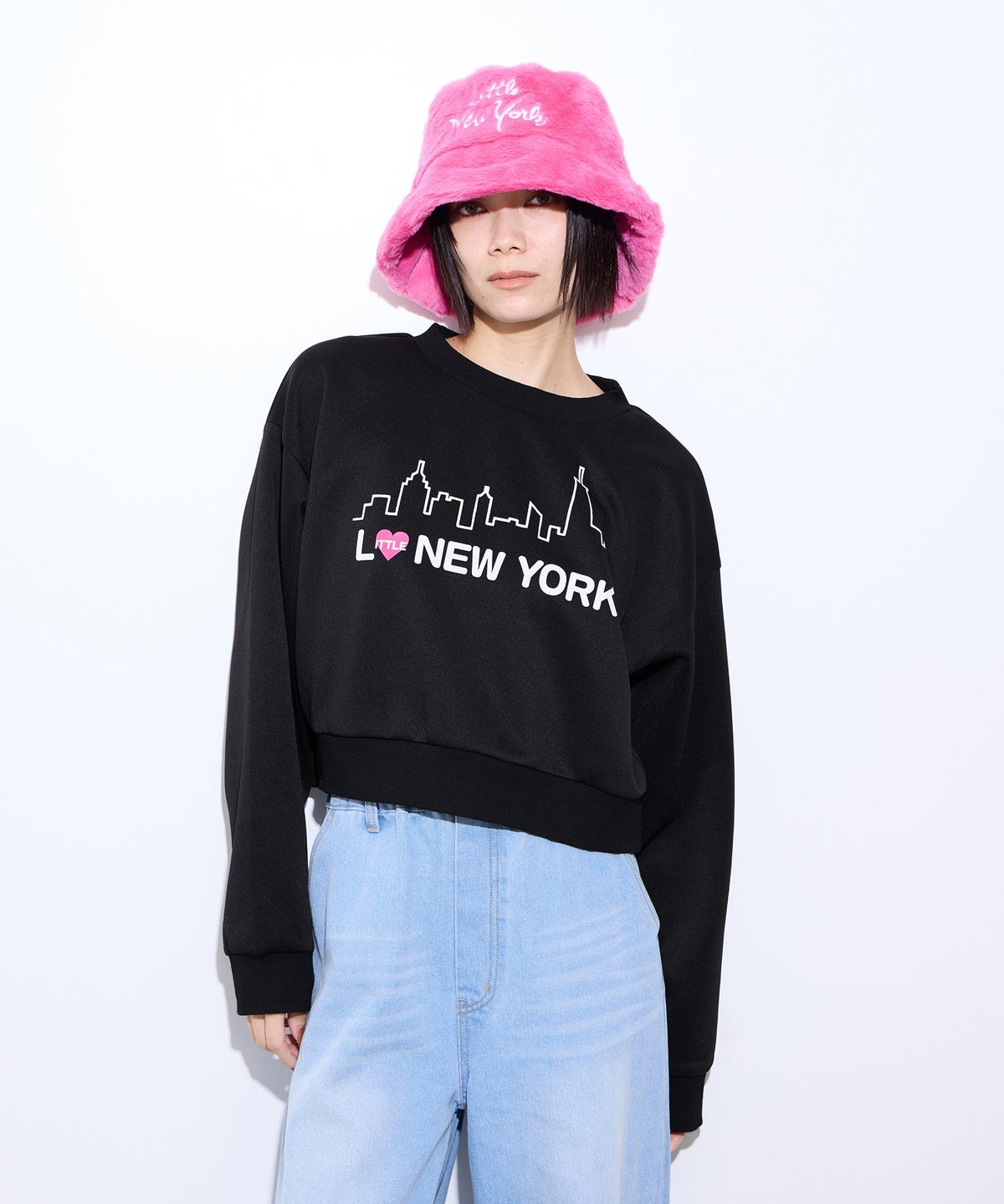 Little New York ショート丈ロゴトレーナー レディース